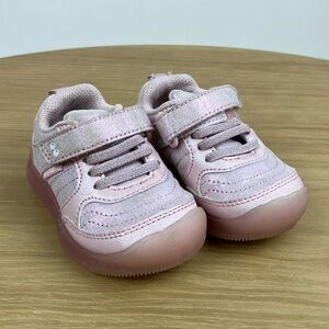 Stride Rite Sabina Sneakers (toddler size 4)